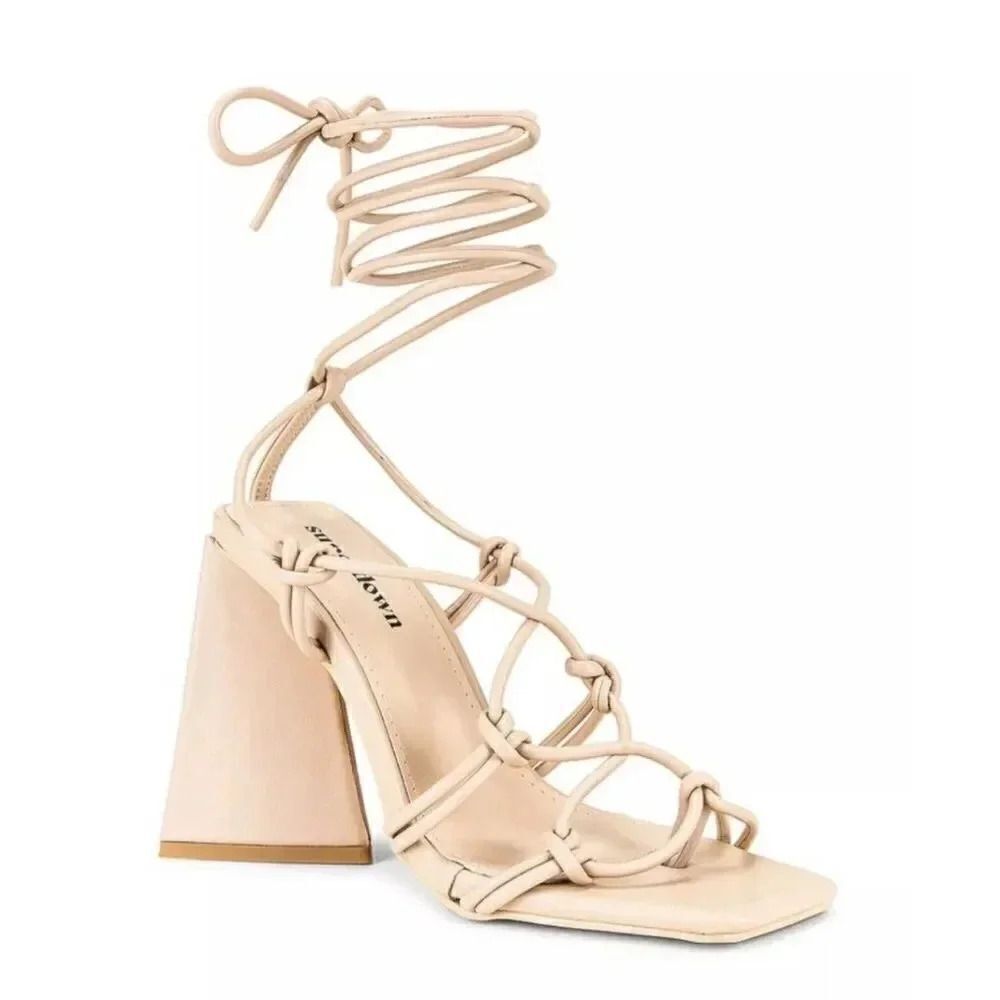 Superdown Cara Heel in Tan Size 7